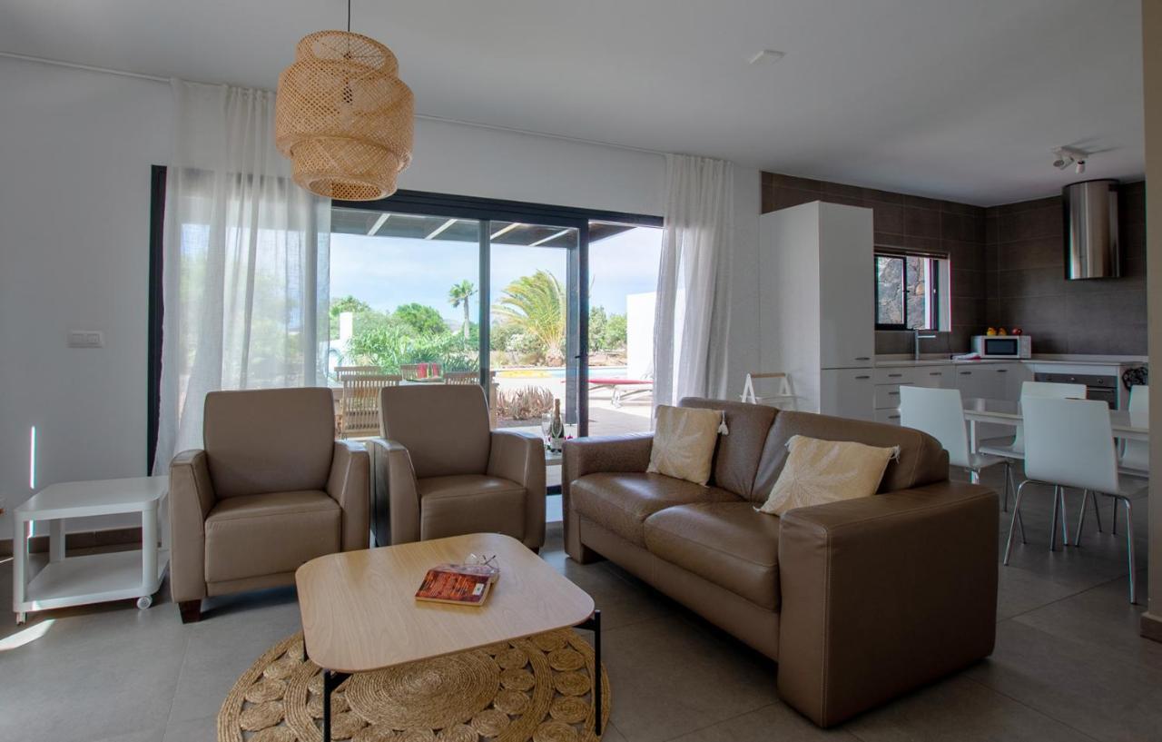 Villa Wind Wave 28B - Heated & Shared Pool La Oliva Exterior foto